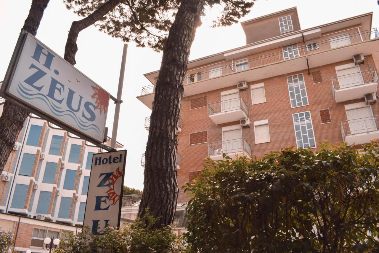 Hotel Zeus Cervia Exterior photo