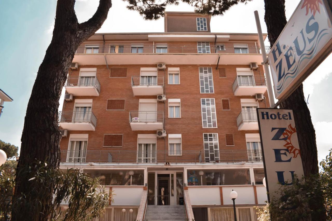 Hotel Zeus Cervia Exterior photo